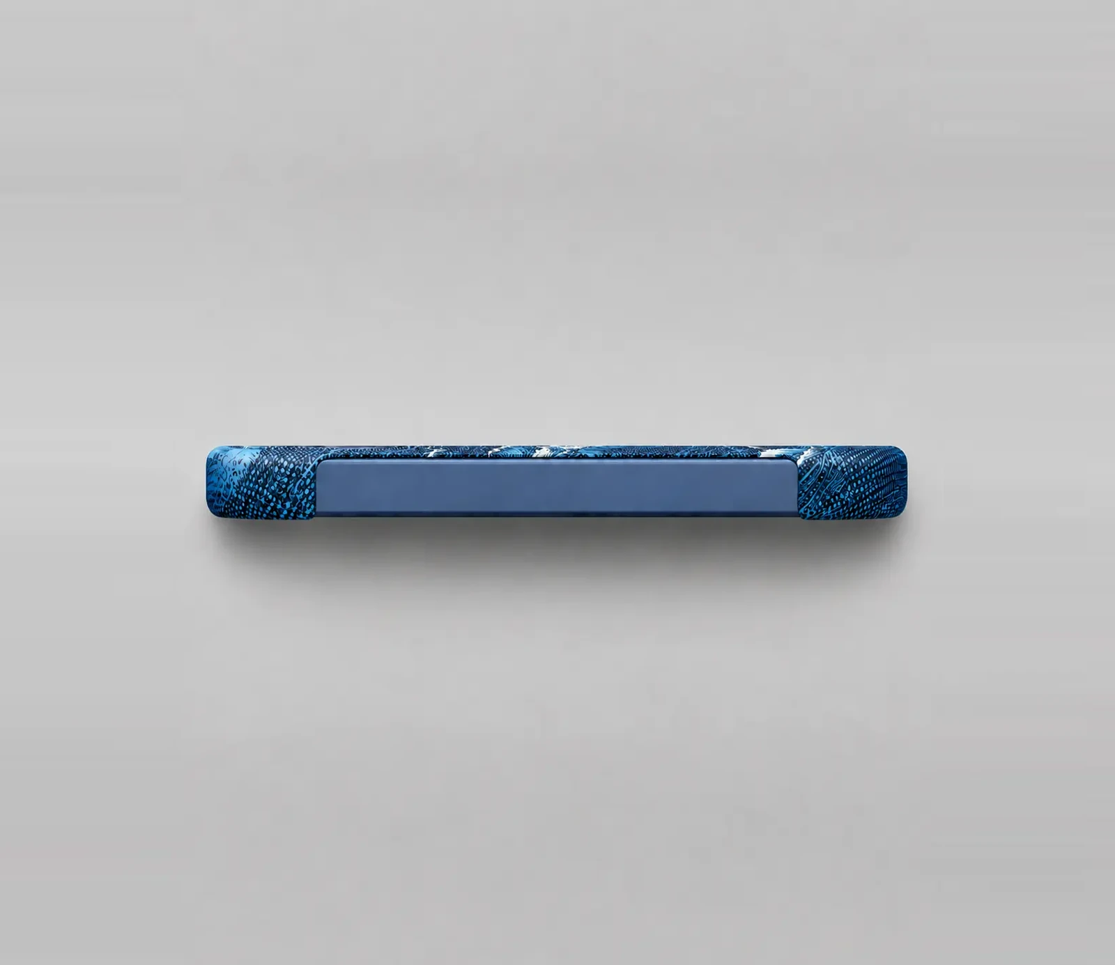 VAULN ლურჯი ტალღის ქეისი iPhone 15 Pro Max-ისთვის — ზედა ხედი